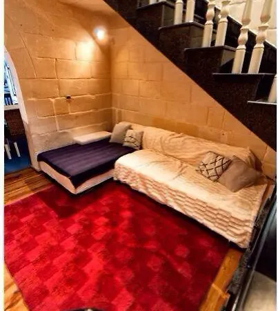 Nadia's Luxurious House In The Coastal Town Of * Sliema